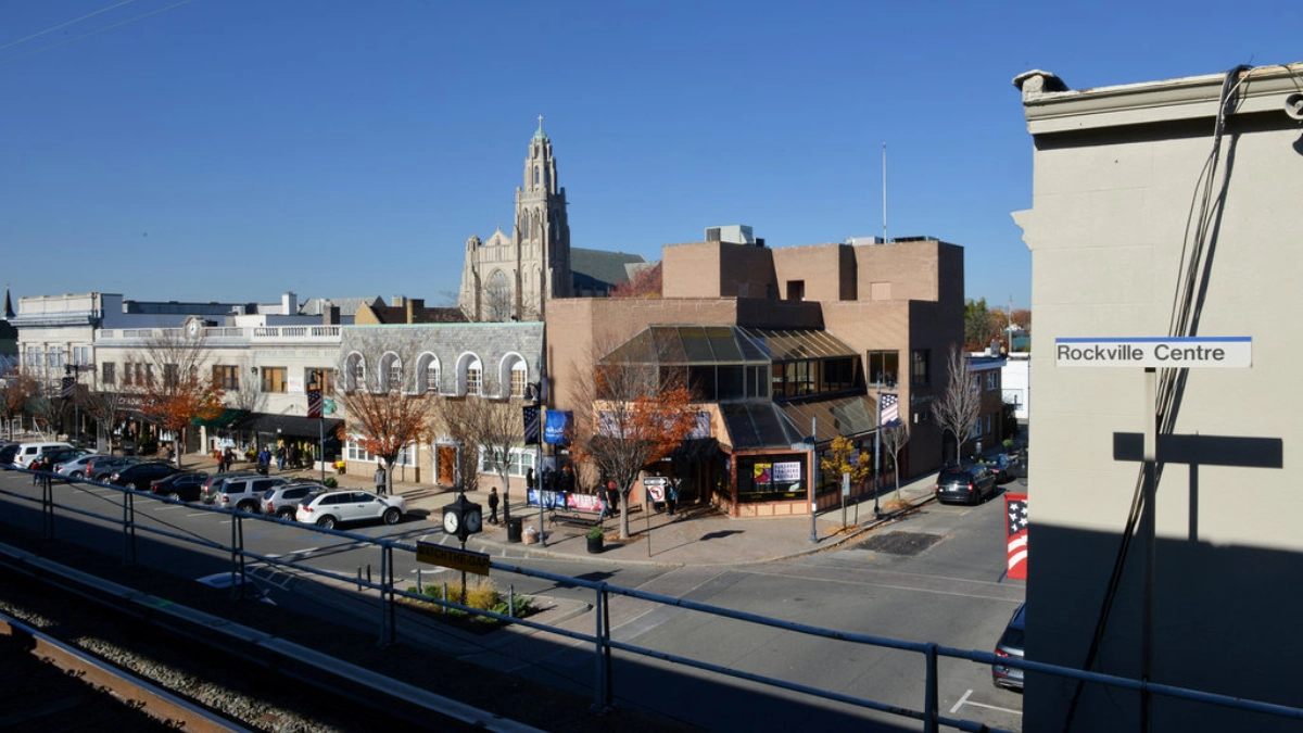 JFK Airport Transportation to Rockville Centre – Premium Travel with CMS Limousine Worldwide