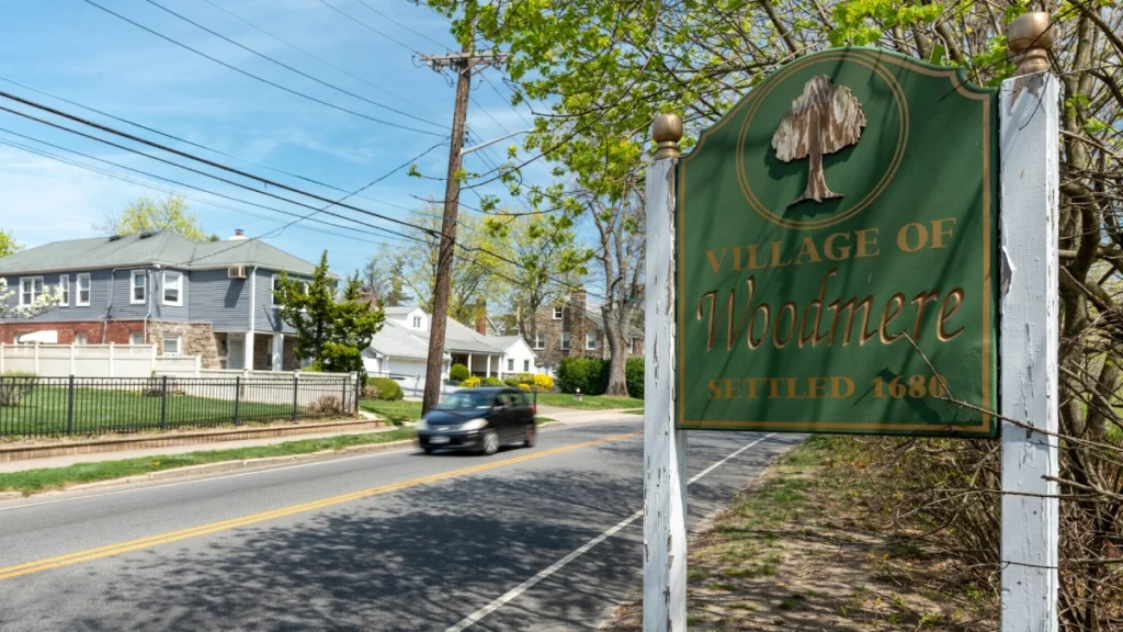Limo Service Woodmere NY with Luxury Sedans and SUVs