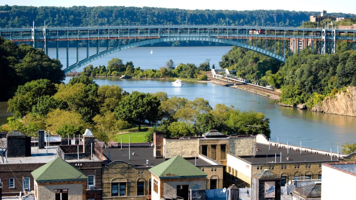 Transportation from JFK Airport to Inwood – Comfort, Elegance, and Reliability